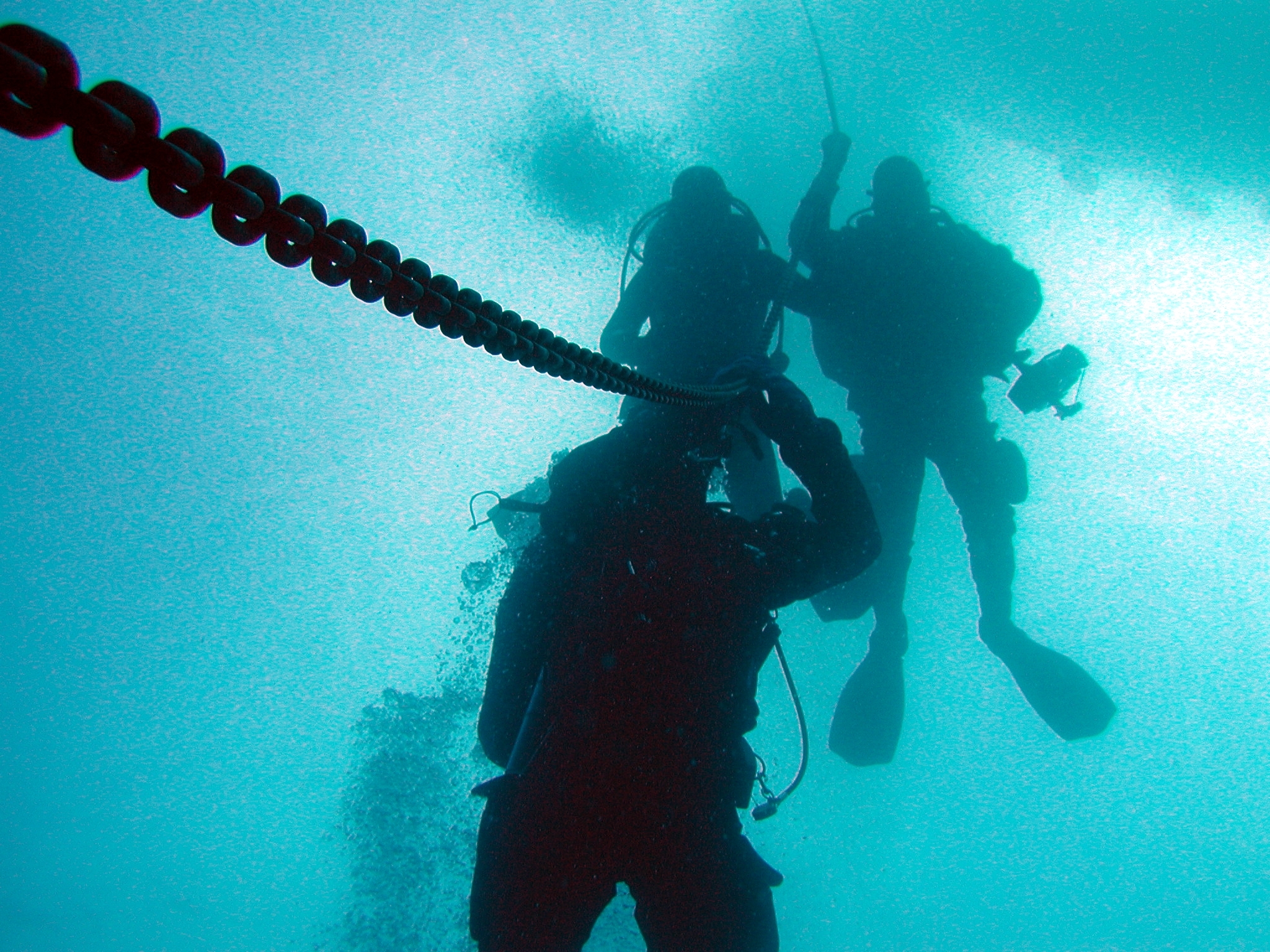 Divers Making Contact